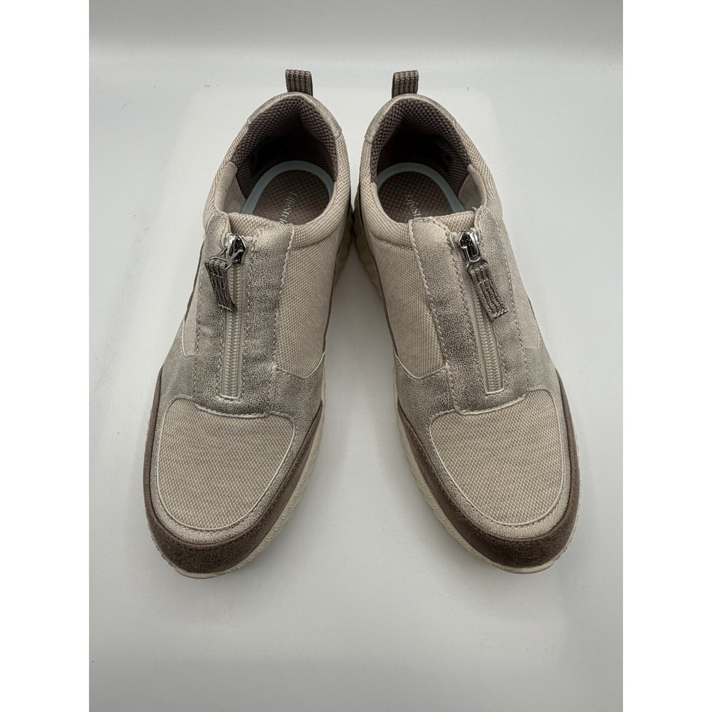 BZees Winner Comfort Sneaker, Women's 10 M, Beige,Gold Metallic Accents,Zip,NIB - Picture 10 of 16